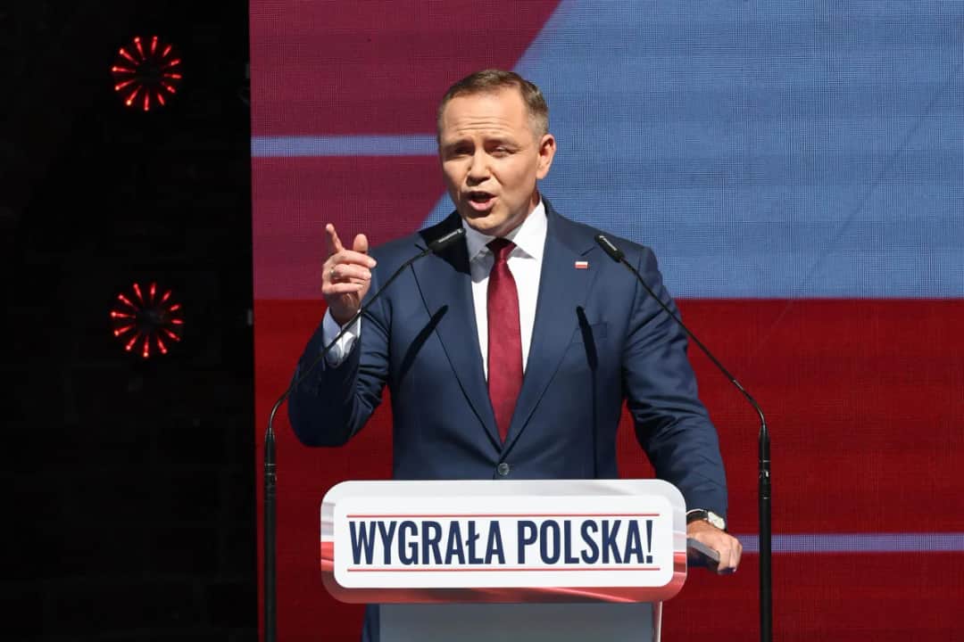 Ile zarabia prezydent Polski? Szeroki przegląd wynagrodzenia i dodatków