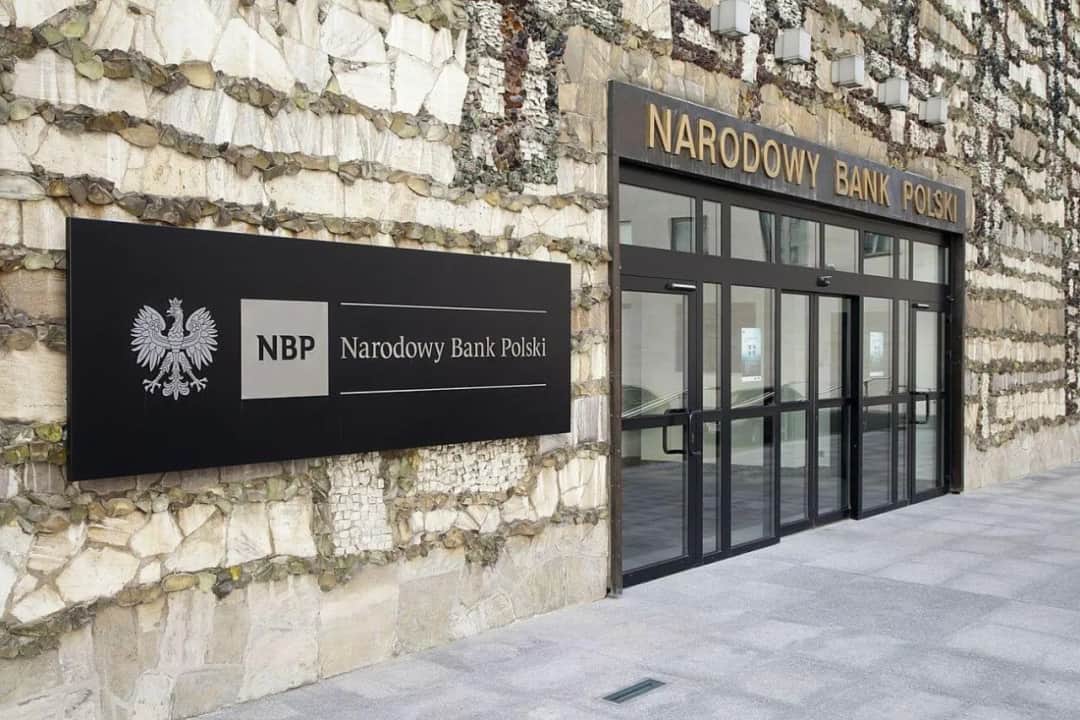 Ile zarabia prezes NBP? Szokujące dane o pensji Glapińskiego