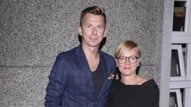 Kim jest żona Karola Okrasy? Fascynująca historia Moniki i ich rodziny