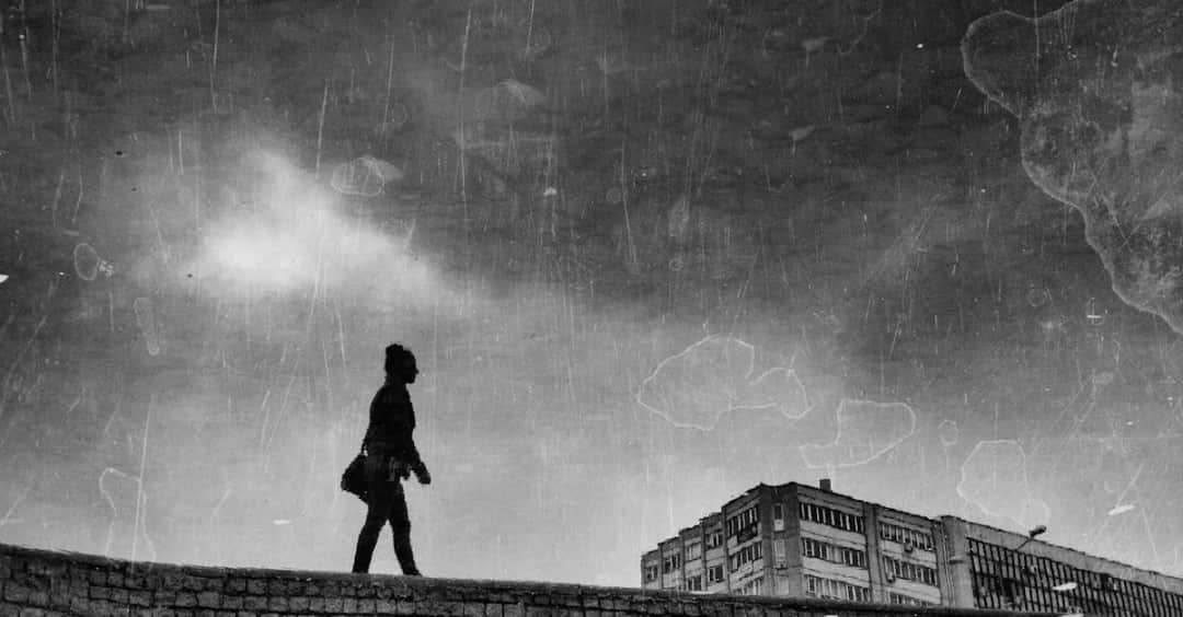 Czy filmy polityczne kształtują naszą wizję demokracji?