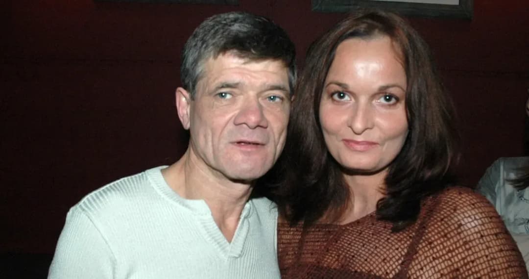 Kim jest żona Henryka Gołębiewskiego? Poznaj Marzennę Matusik i ich życie.